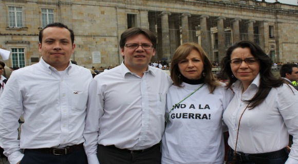  Angela Robledo invita a la minga por la Paz y la Pedagogía