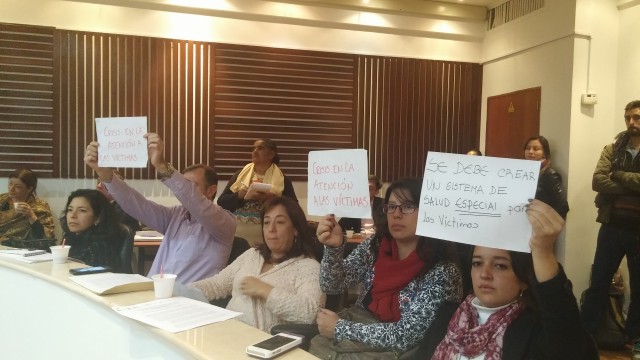  “Gobierno Santos se raja en atención a víctimas”: Ángela Robledo